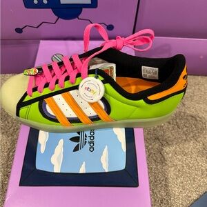 Size 9 men’s adidas the Simpsons superstar squishe shoes new in box